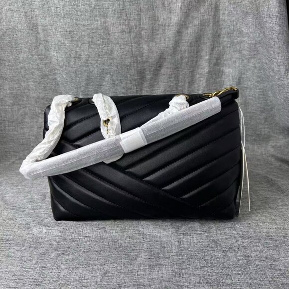 NO.726 TORY BURCH SMALL KIRA CHEVRON SHOULDER BAG IN BLACK - Picture 4 of 11